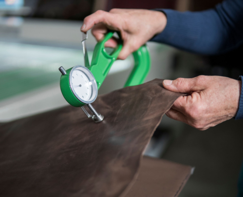 Thickness Gauge Calibration